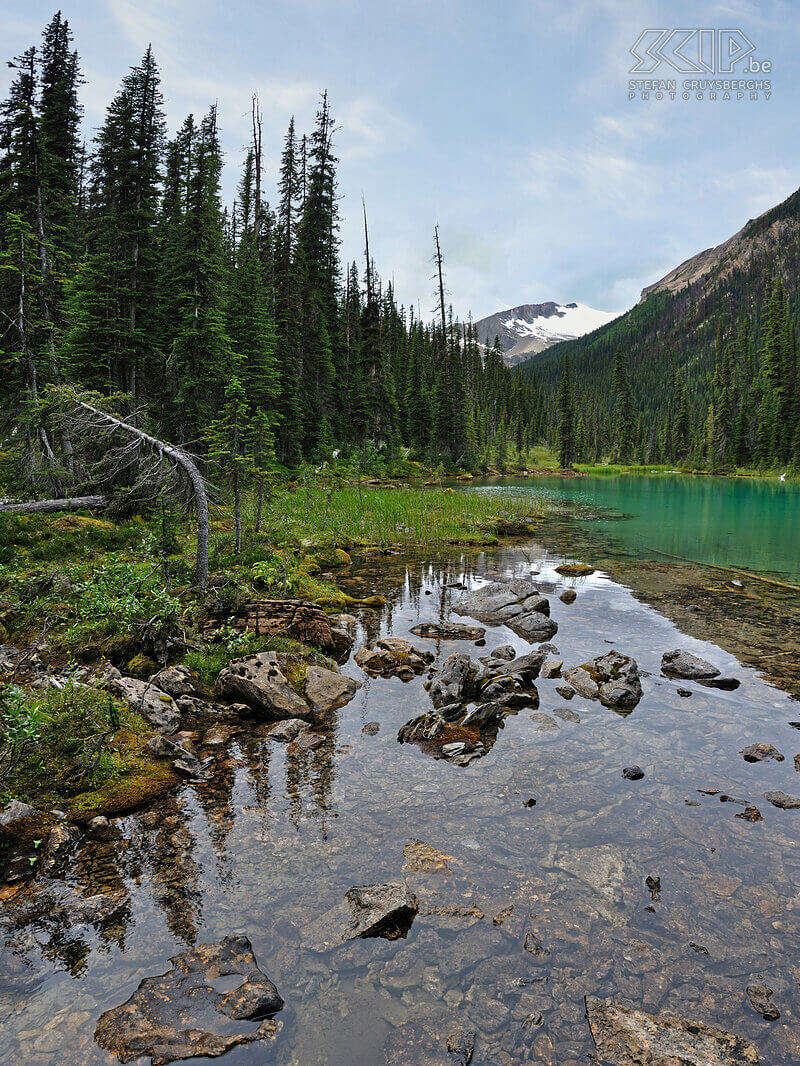 Yoho NP - Iceline Trail During the descent we saw a lot of little azure blue lakes. Stefan Cruysberghs